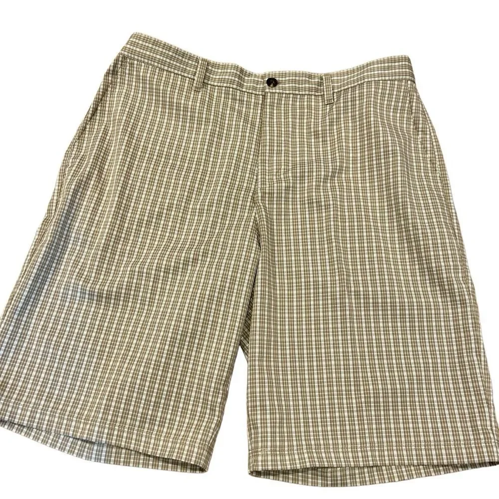 Adidas Men’s Polyester Performance Tan White plaid Golf Shorts 36